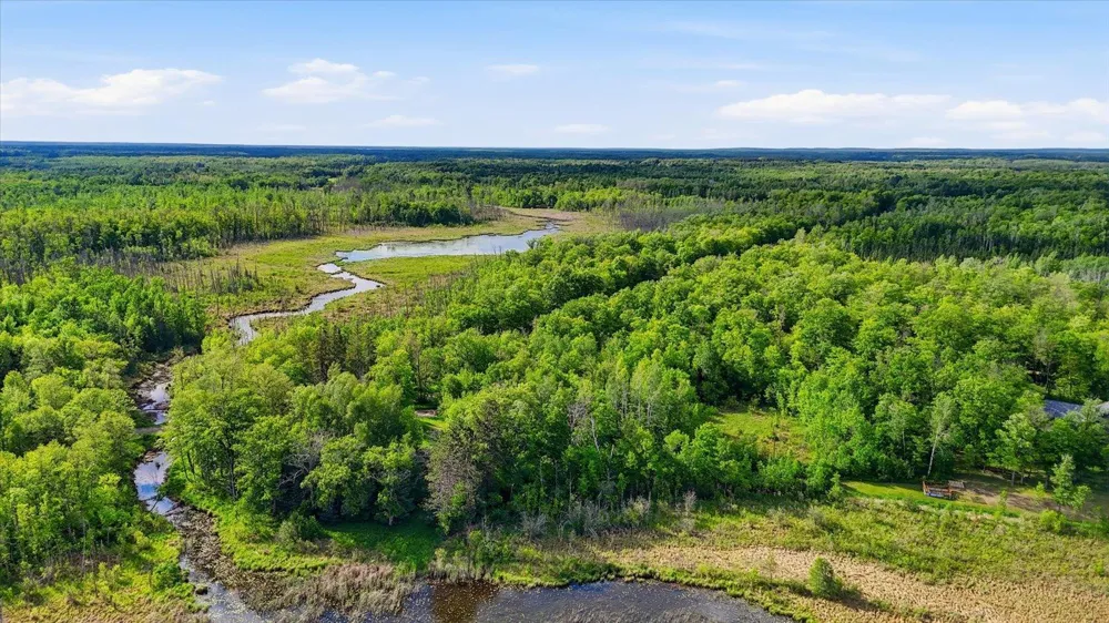 23506 Bezanis Road Cohasset, MN 55721