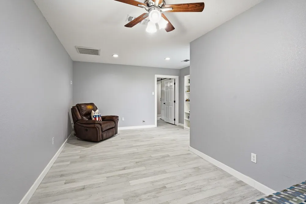 336 Meadows Estate Street Tom Bean, TX 75491