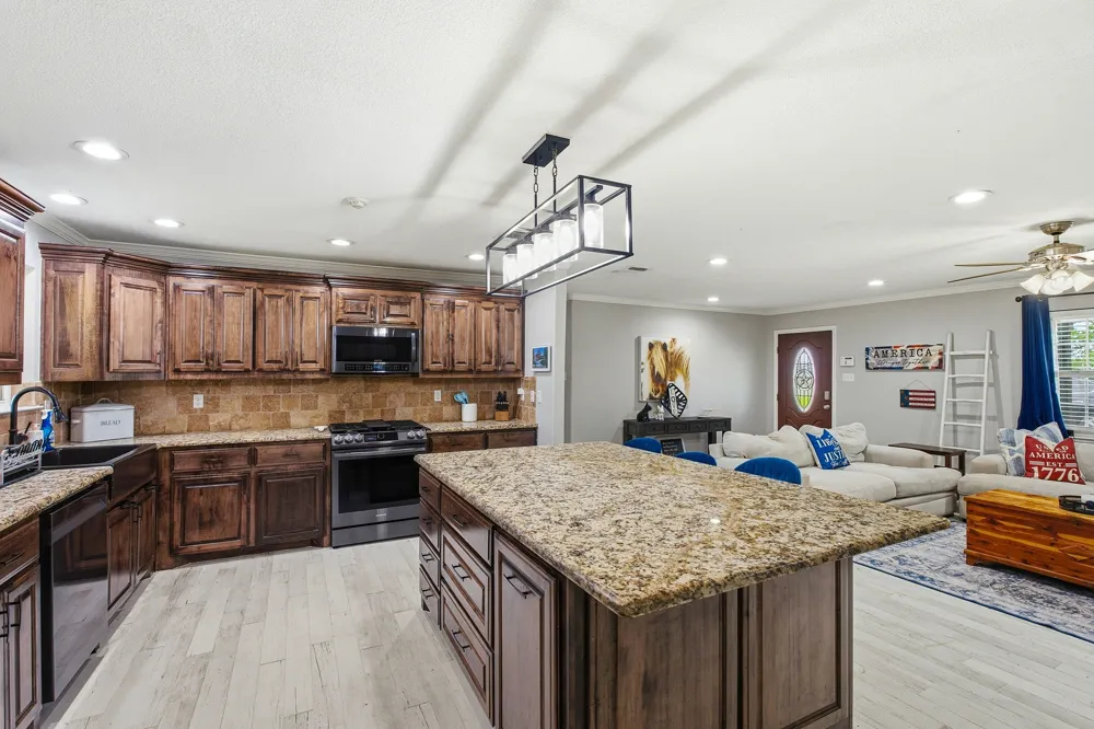 336 Meadows Estate Street Tom Bean, TX 75491