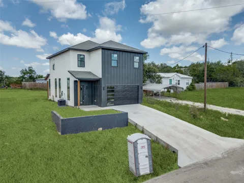 2518 Elk Trail