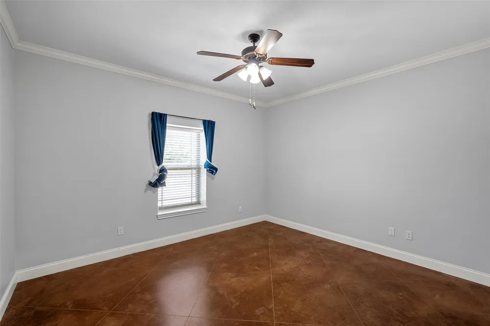 1509 Reagan Street West, TX 76691