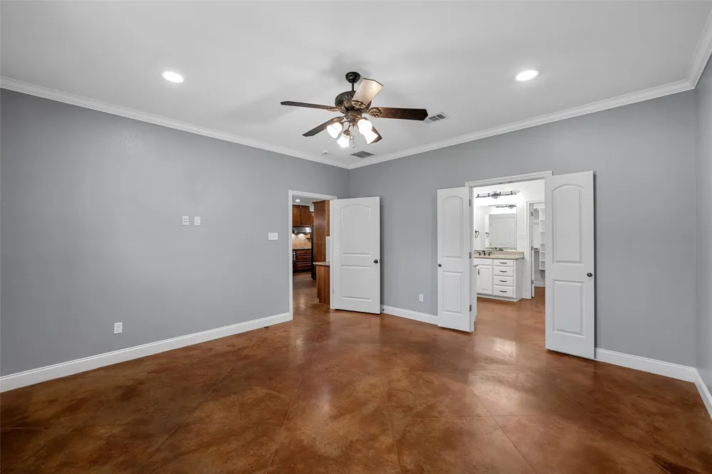 1509 Reagan Street West, TX 76691