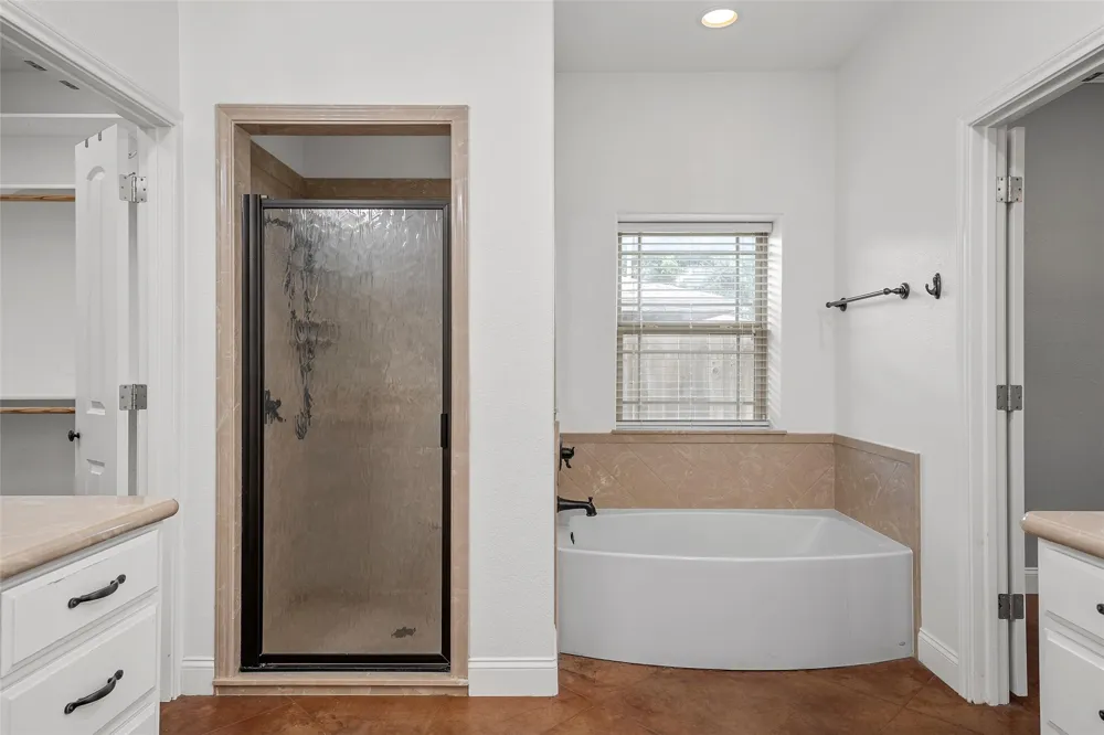 1509 Reagan Street West, TX 76691