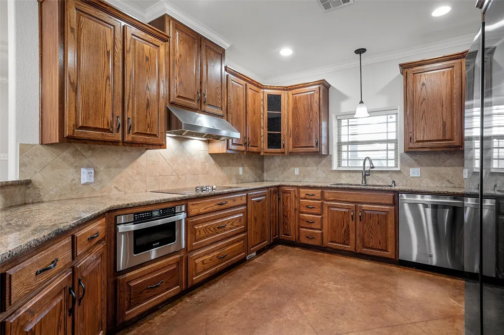 1509 Reagan Street West, TX 76691