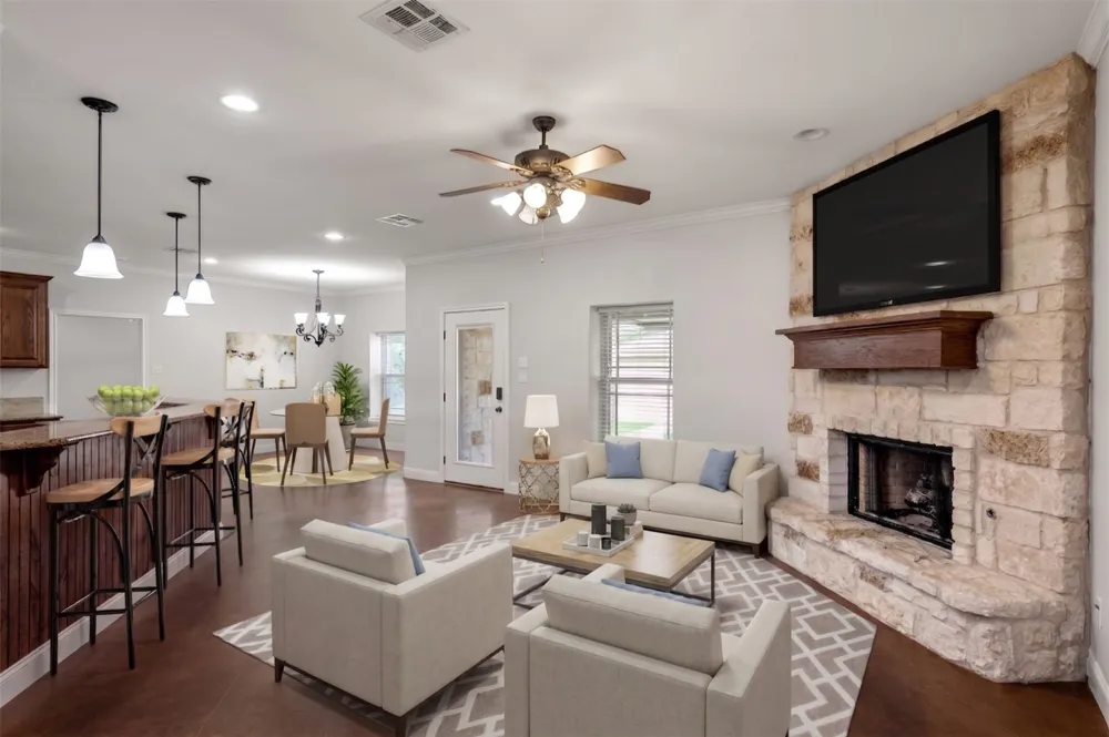 1509 Reagan Street West, TX 76691