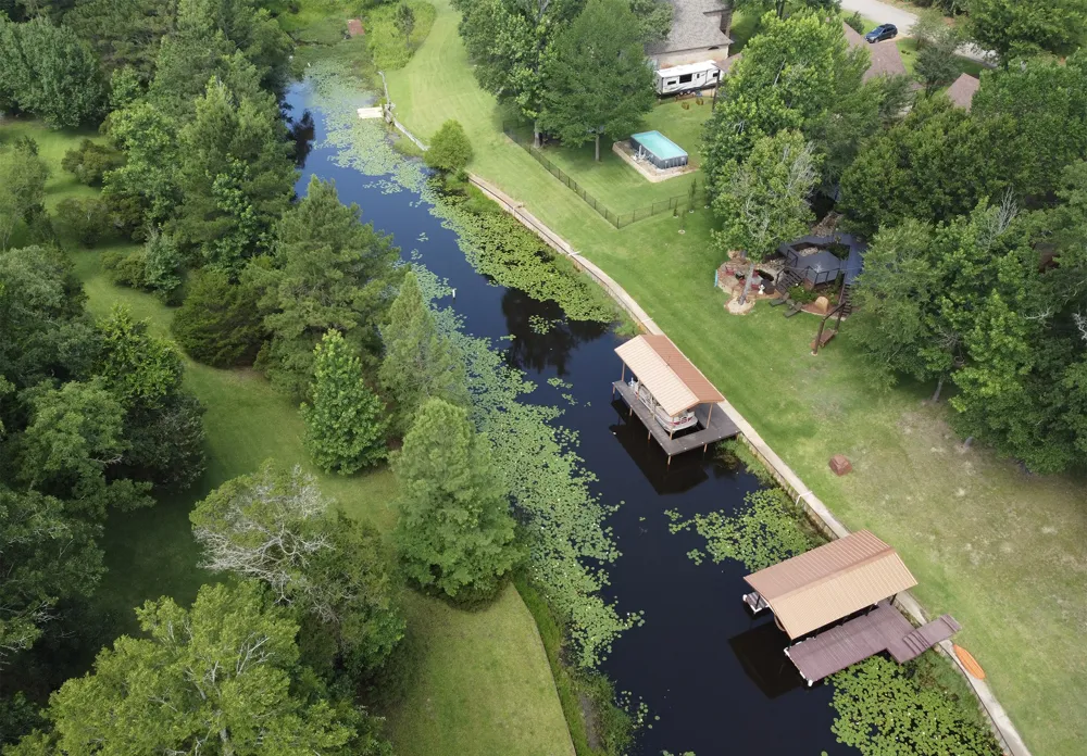 5200 Bayshore Drive Athens, TX 75752