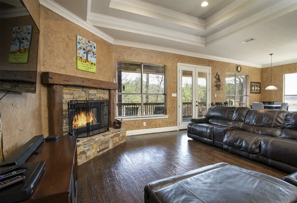 5200 Bayshore Drive Athens, TX 75752