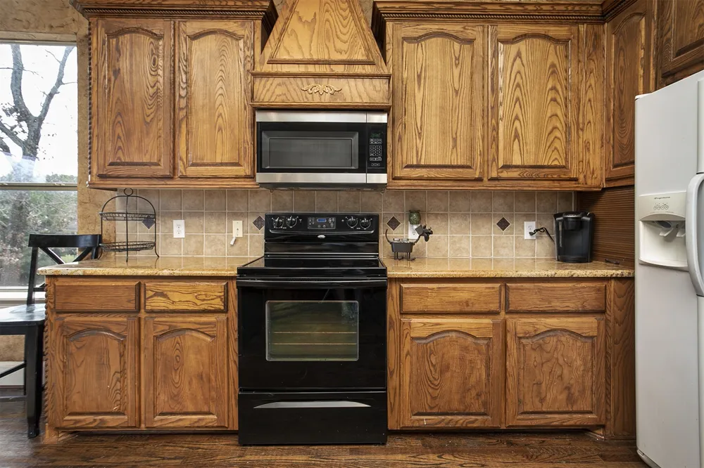 5200 Bayshore Drive Athens, TX 75752