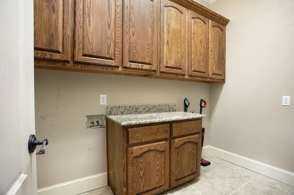 5200 Bayshore Drive Athens, TX 75752