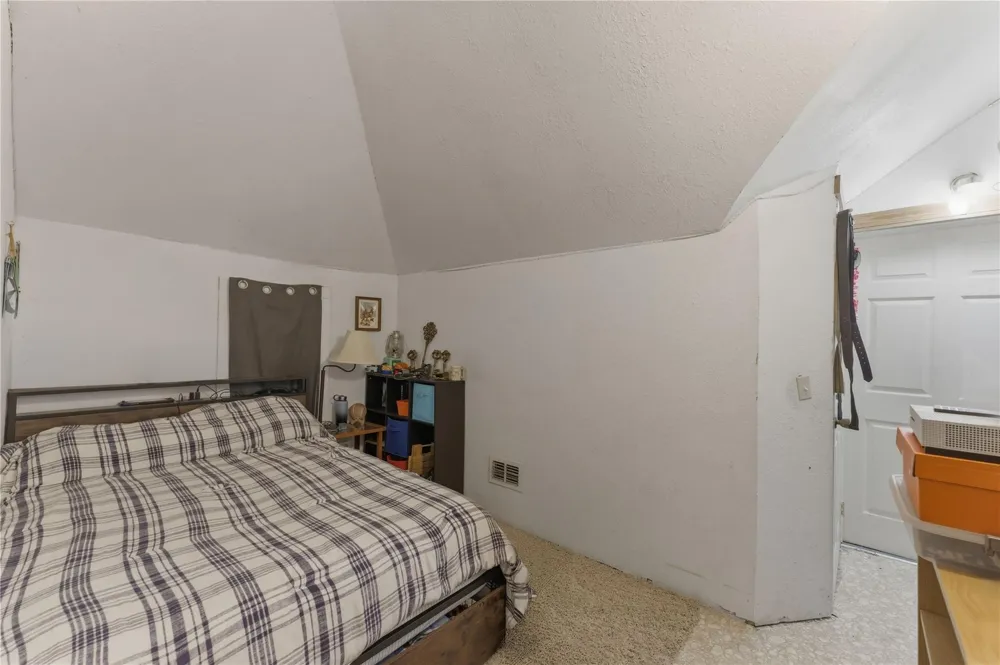 234 Park Drive La Grange, TX 78945