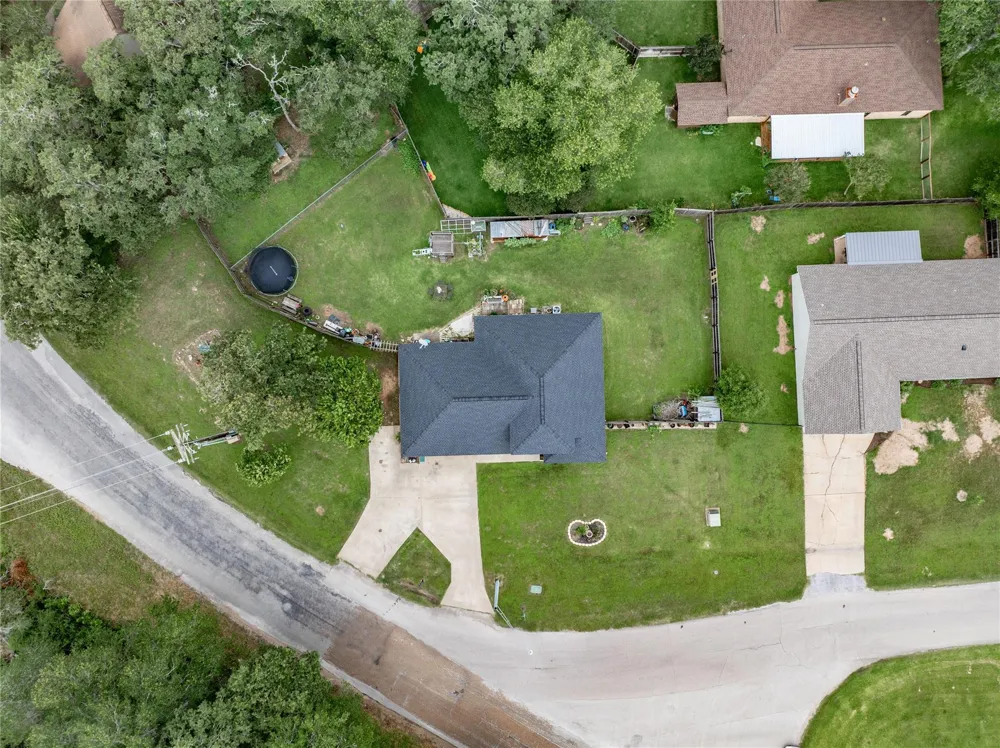 234 Park Drive La Grange, TX 78945