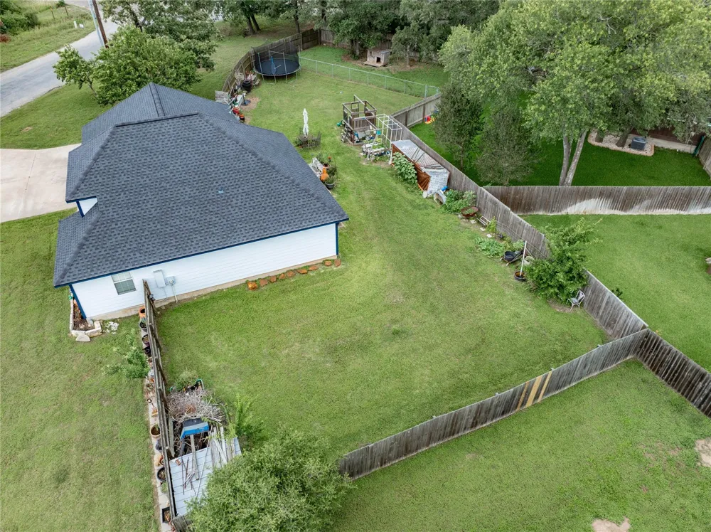 234 Park Drive La Grange, TX 78945