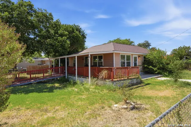 251 AVENUE J Poteet, TX 78065