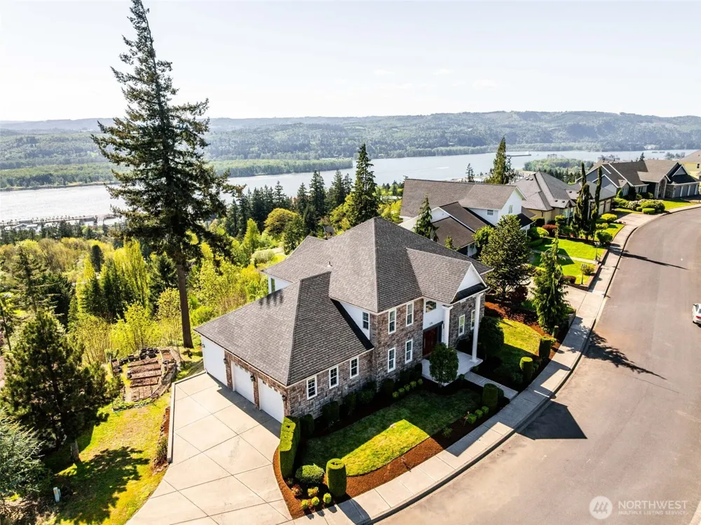 175 Eli Avery Avenue Kalama, WA 98625