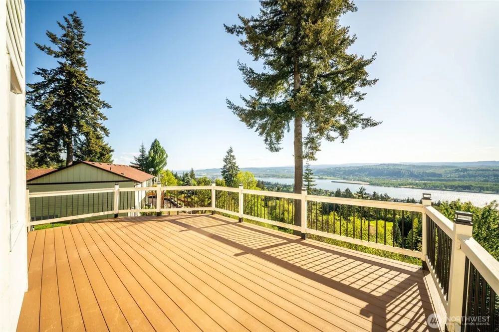 175 Eli Avery Avenue Kalama, WA 98625