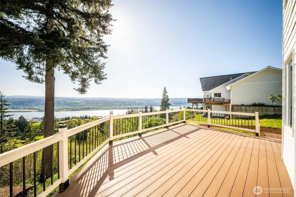 175 Eli Avery Avenue Kalama, WA 98625