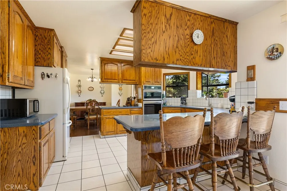 920 Park Way Lakeport, CA 95453