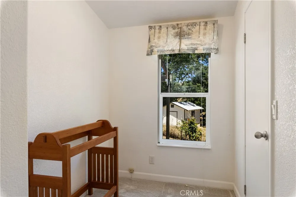 920 Park Way Lakeport, CA 95453