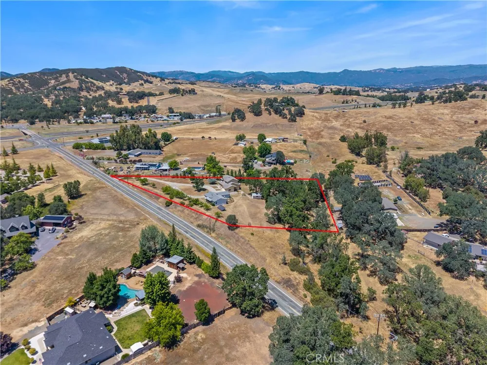 920 Park Way Lakeport, CA 95453