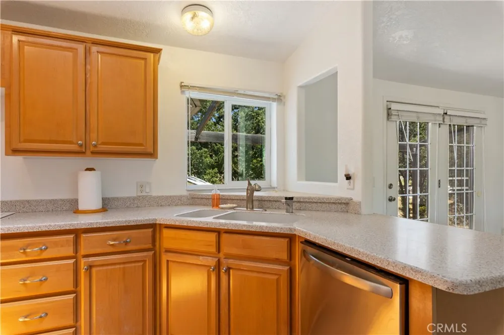 920 Park Way Lakeport, CA 95453