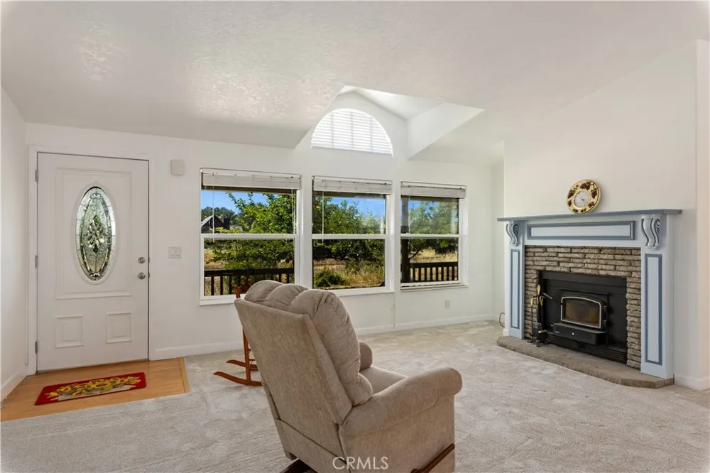 920 Park Way Lakeport, CA 95453