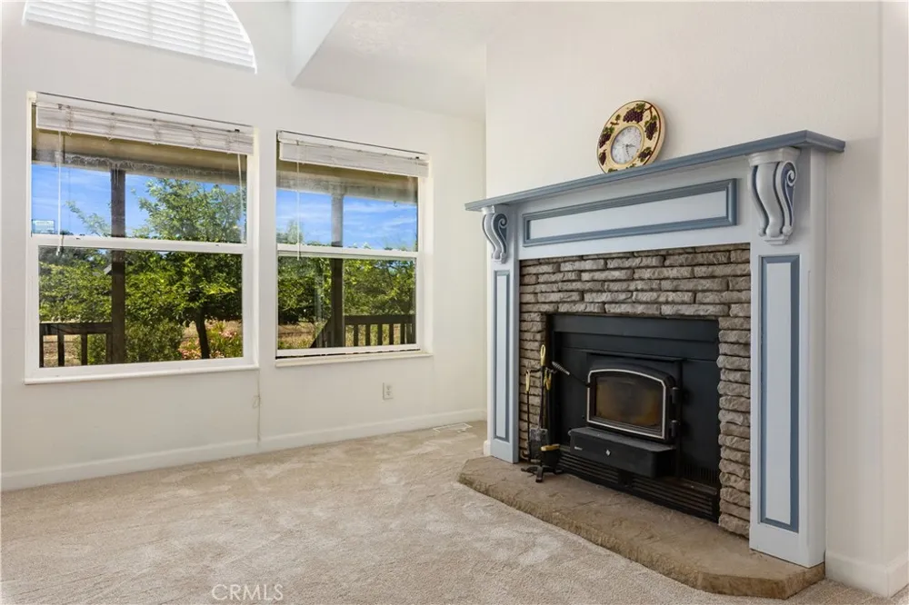 920 Park Way Lakeport, CA 95453