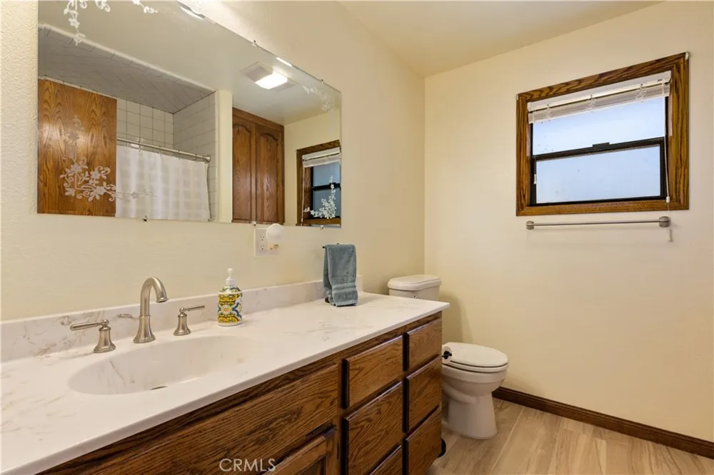 920 Park Way Lakeport, CA 95453
