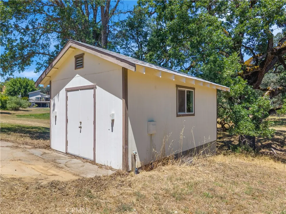 920 Park Way Lakeport, CA 95453