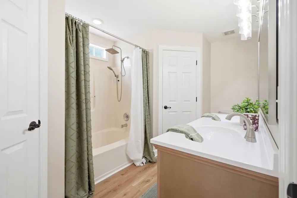 104 Brookview Cir Goodlettsville, TN 37072