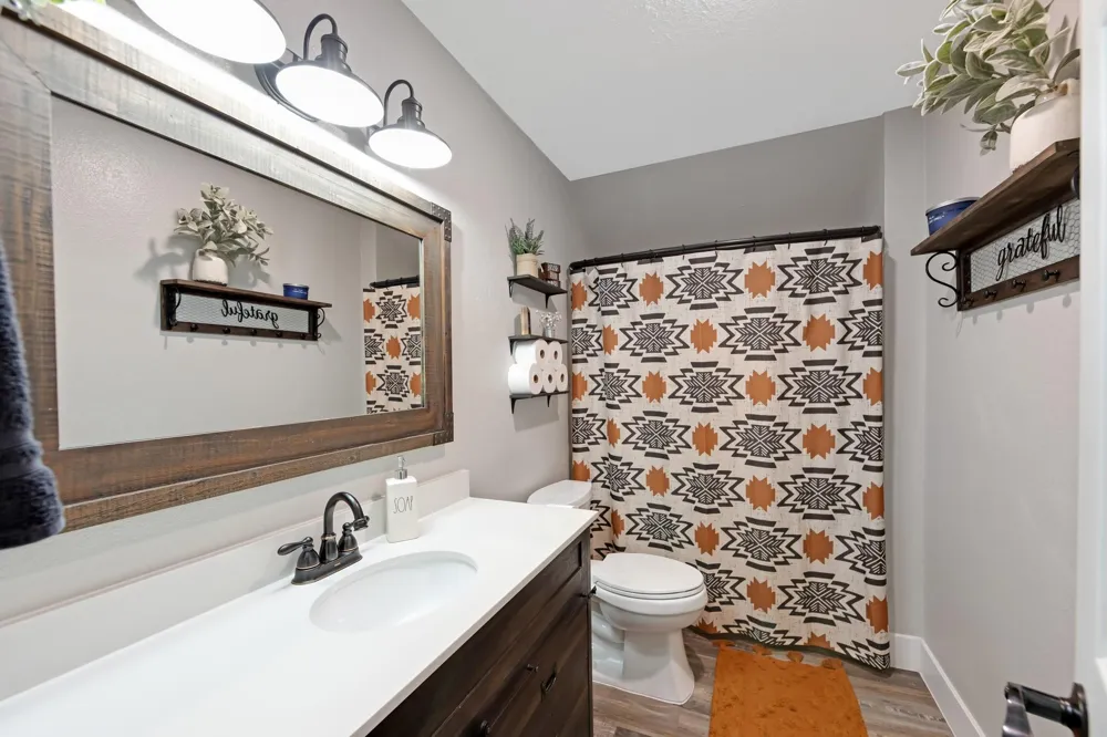 819 Sentinel Oaks Pinehurst, TX 77362
