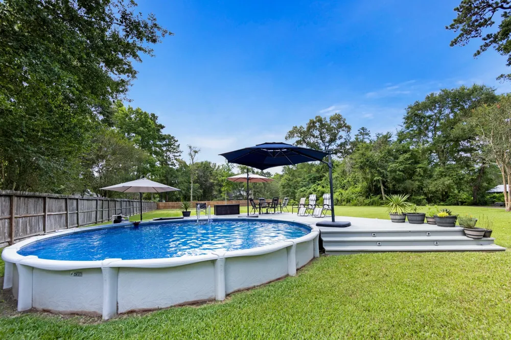 819 Sentinel Oaks Pinehurst, TX 77362