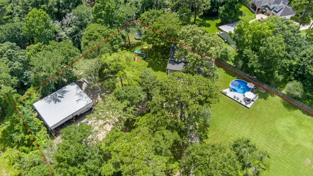 819 Sentinel Oaks Pinehurst, TX 77362