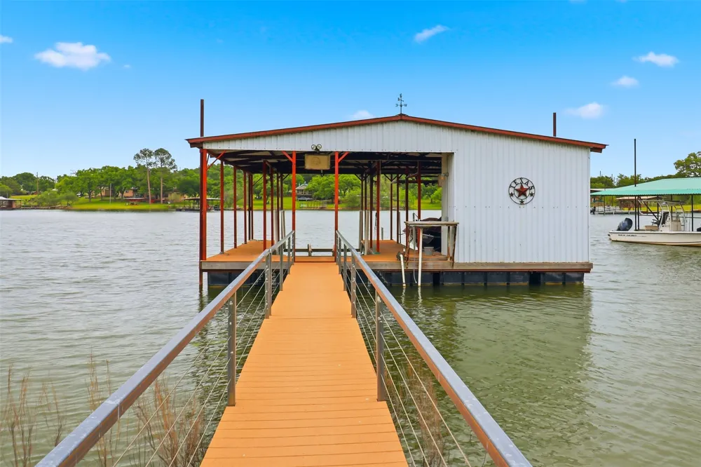 1412 Parkway Street Tow, TX 78672