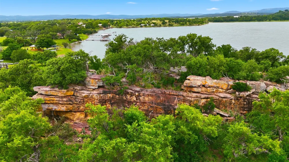 1412 Parkway Street Tow, TX 78672