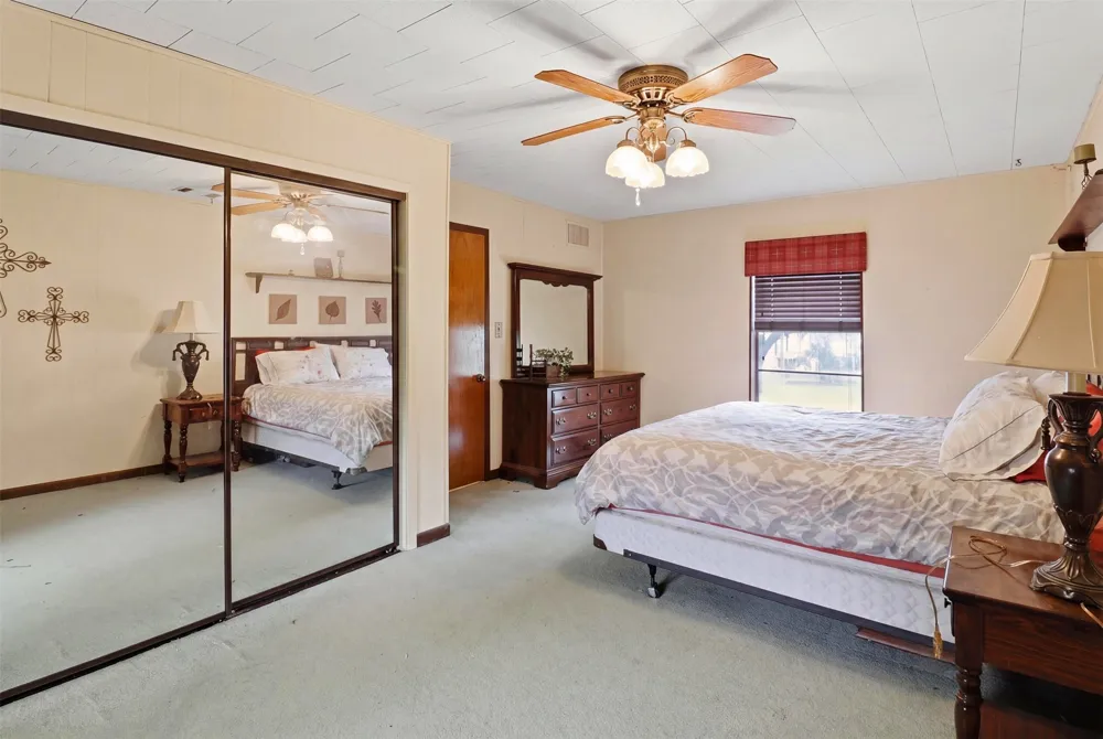 1412 Parkway Street Tow, TX 78672