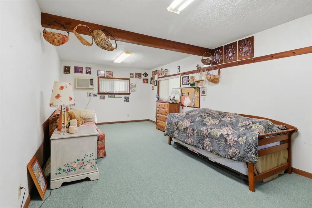 1412 Parkway Street Tow, TX 78672