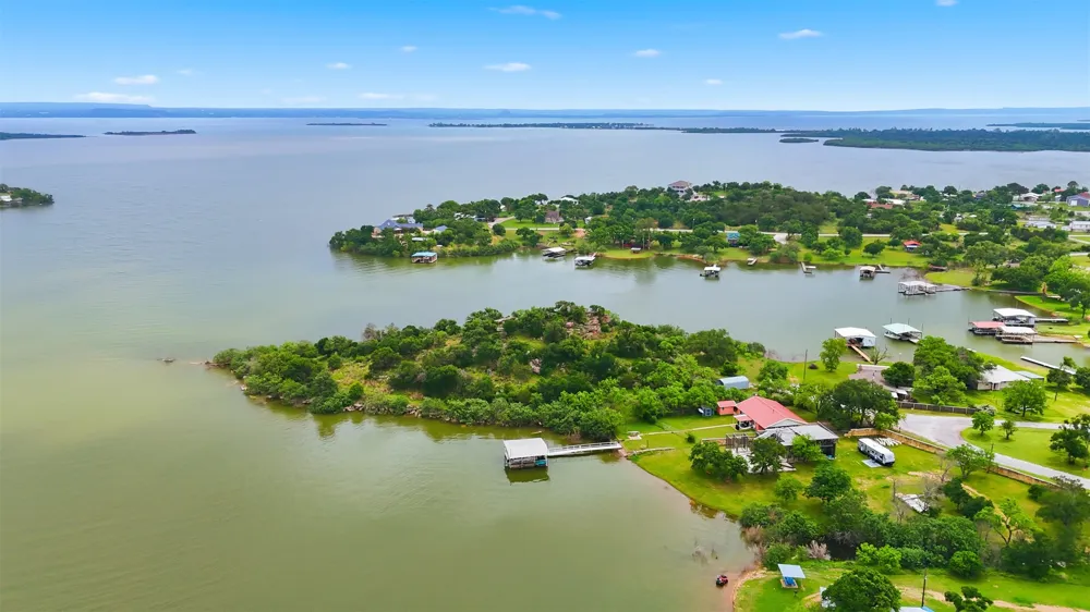 1412 Parkway Street Tow, TX 78672