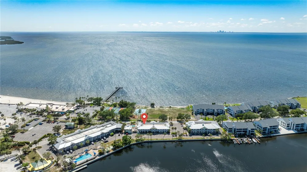 611 DESTINY DRIVE #204 Ruskin, FL 33570
