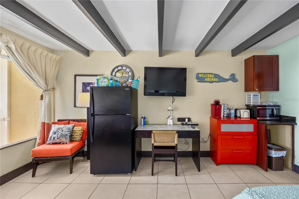611 DESTINY DRIVE #204 Ruskin, FL 33570