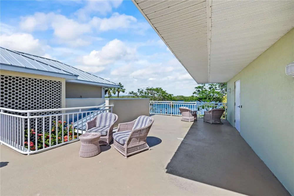 611 DESTINY DRIVE #204 Ruskin, FL 33570