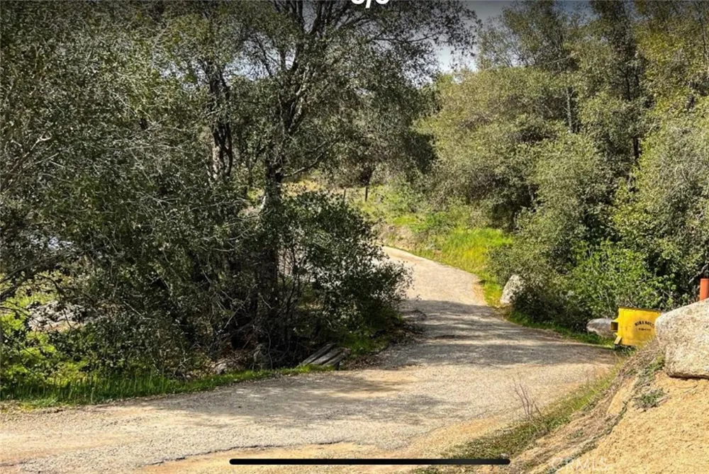 Kings Canyon Road Miramonte, CA 93641