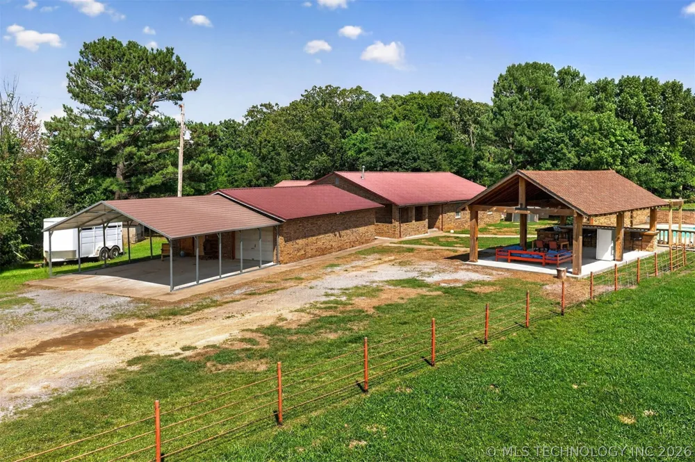7383 S 447 ROAD Rose, OK 74364