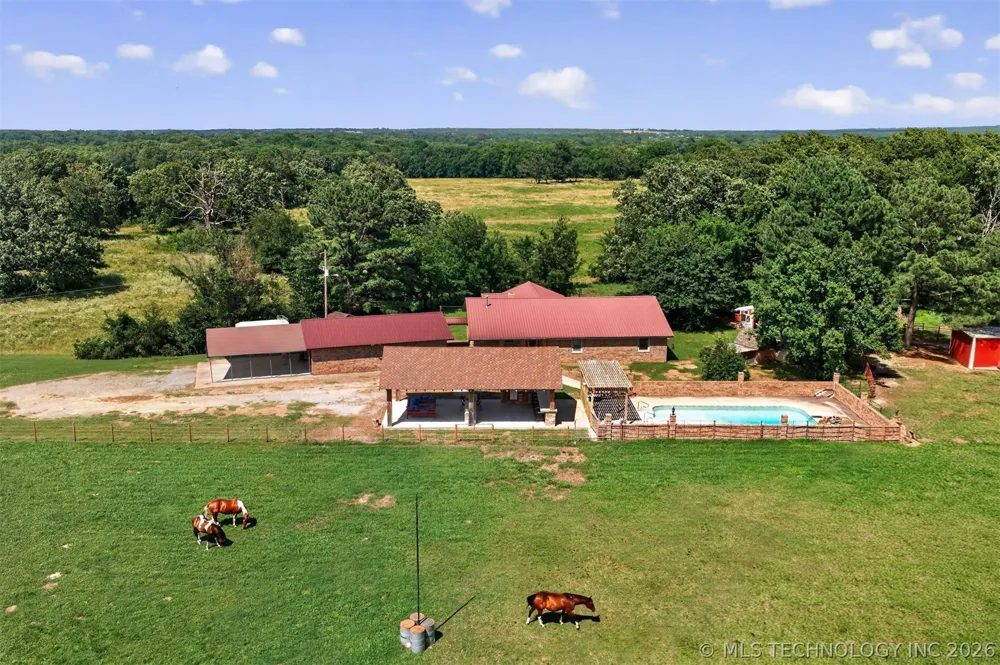 7383 S 447 ROAD Rose, OK 74364