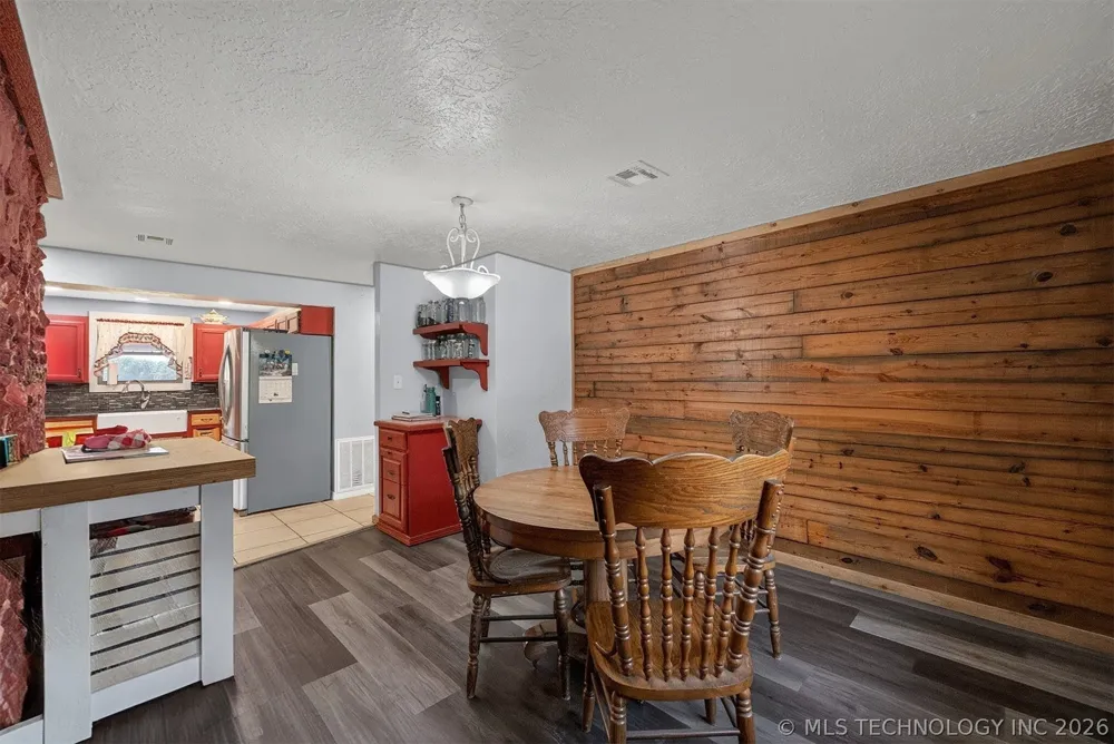 7383 S 447 ROAD Rose, OK 74364