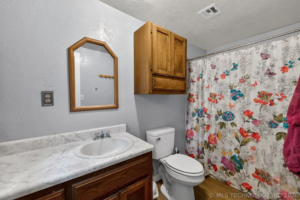 7383 S 447 ROAD Rose, OK 74364