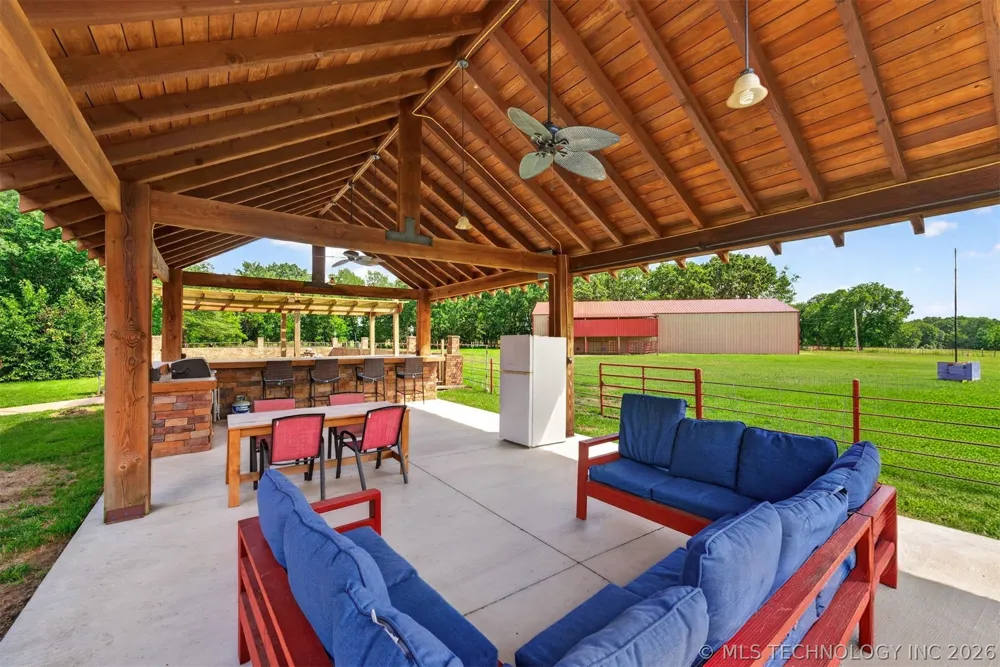 7383 S 447 ROAD Rose, OK 74364