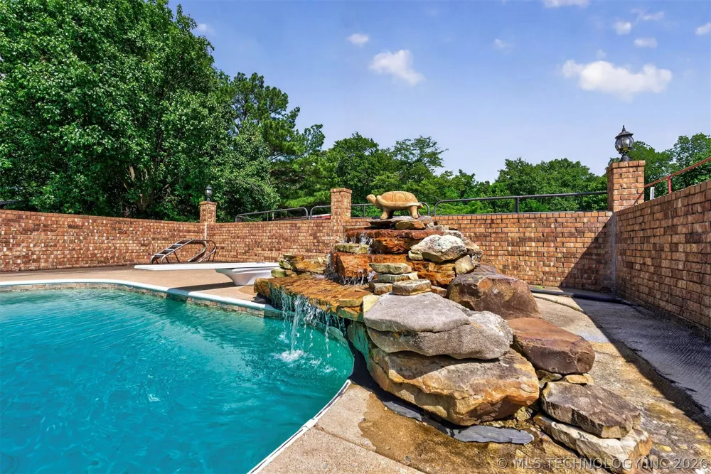 7383 S 447 ROAD Rose, OK 74364