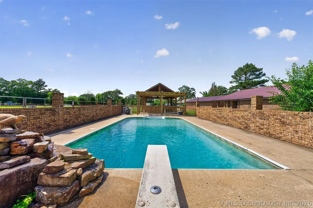 7383 S 447 ROAD Rose, OK 74364