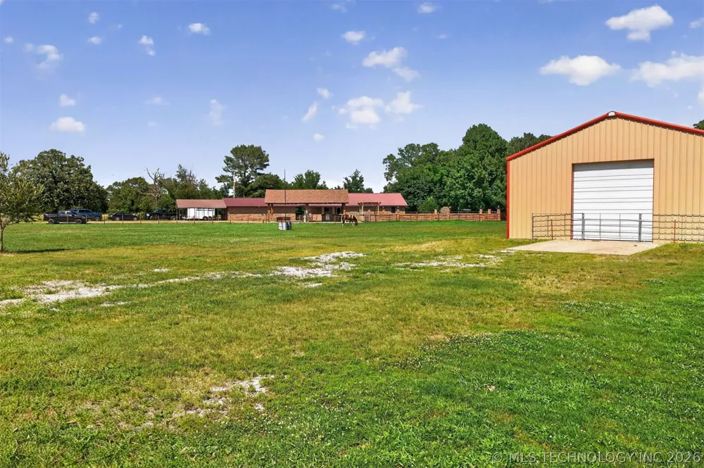 7383 S 447 ROAD Rose, OK 74364
