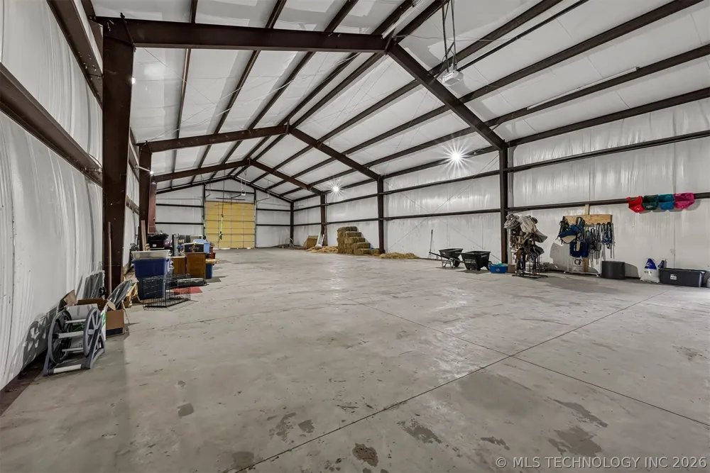 7383 S 447 ROAD Rose, OK 74364